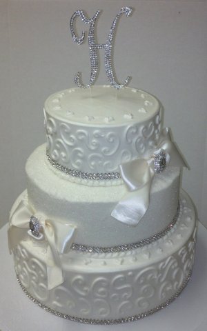 3 tier silk ribbons - 3 tiers with diamond ribbon border and hand ties silk ribbon.
